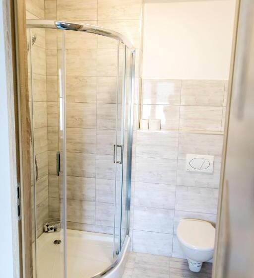 דירת שני חדרים, Hostel Barbórka