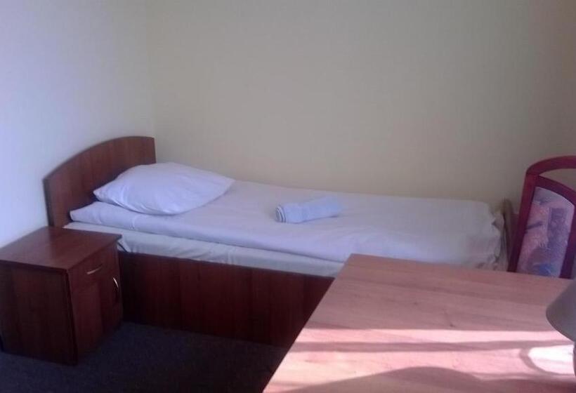 スタンダードシングルルーム, Hostel Miłosz