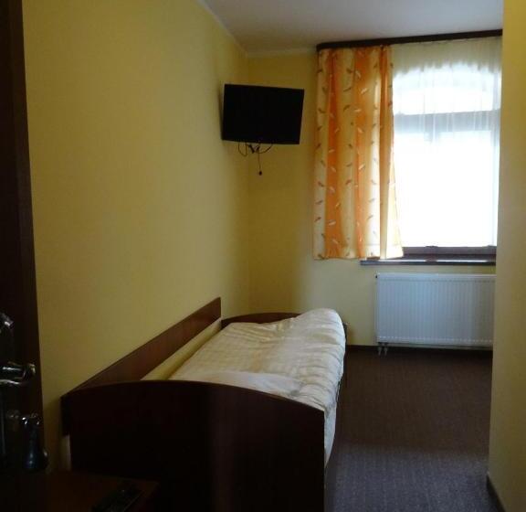 スタンダードシングルルーム, Hostel Miłosz