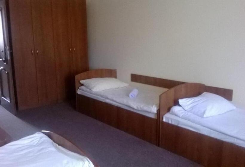 スタンダード４人部屋, Hostel Miłosz