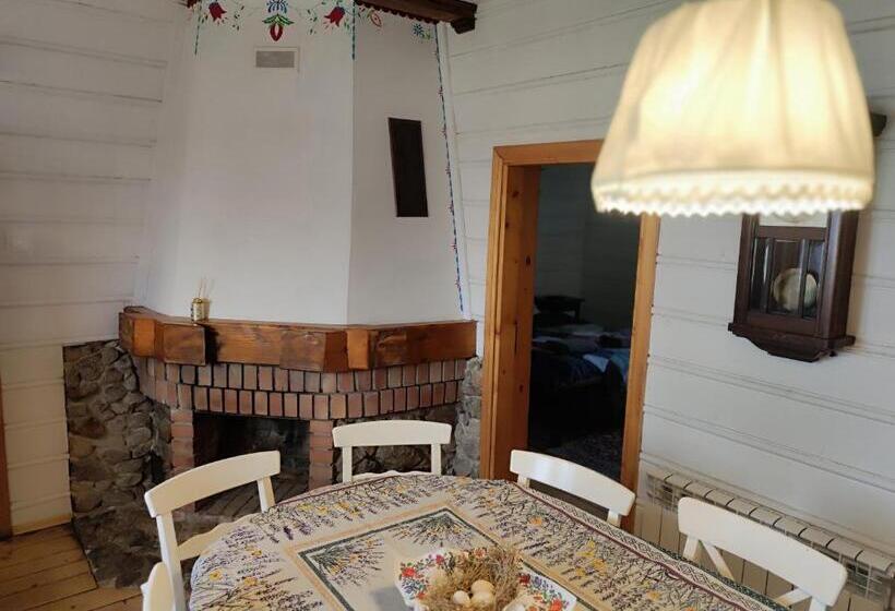 کلبه ییلاقی, Gniazdo W Felicjanowie