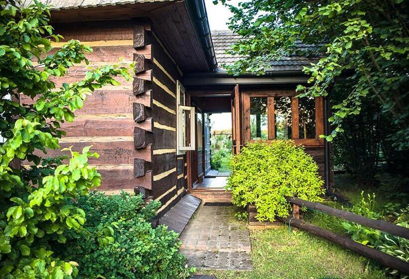 منزل غرفتين نوم, Grenlanda