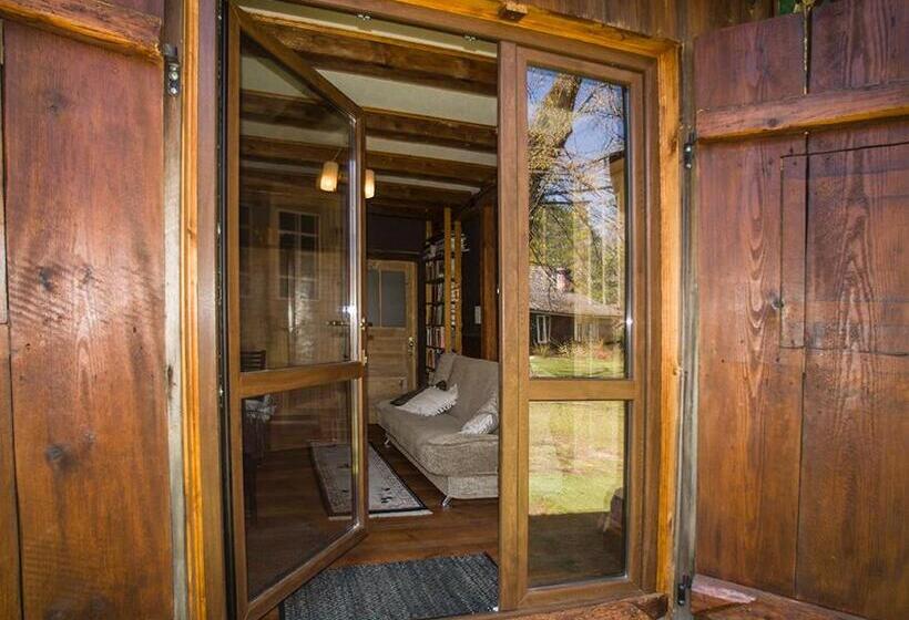 جناح عائلي, Grenlanda