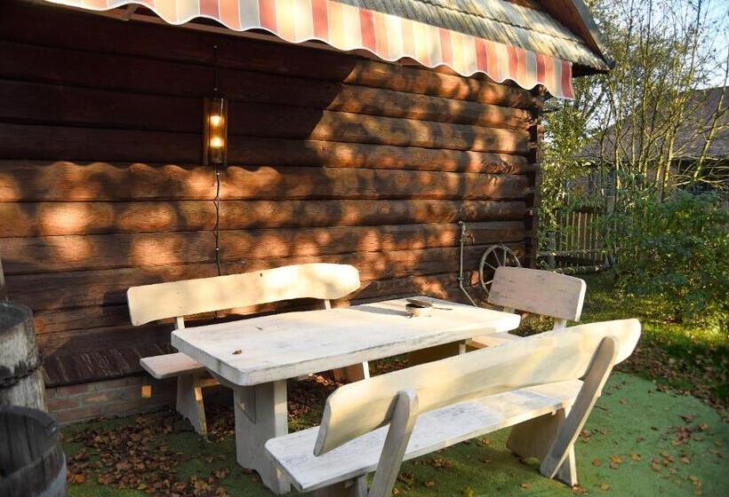 جناح عائلي, Grenlanda