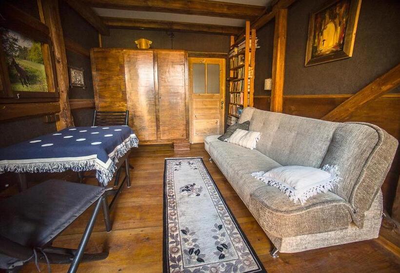 جناح عائلي, Grenlanda