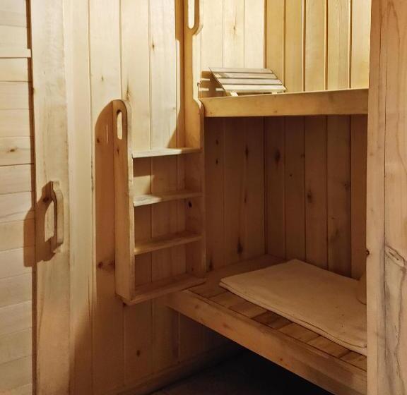 منزل غرفة نوم واحدة, Grenlanda