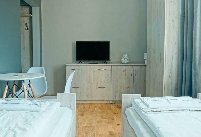 スタンダードルーム, Hostel Agma