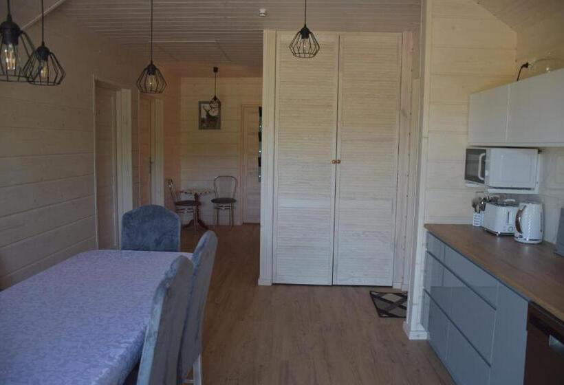 חדר סטנדרט לארבעה, Noclegi święta Katarzyna ,, Pod Jeleniami Prawdziwymi