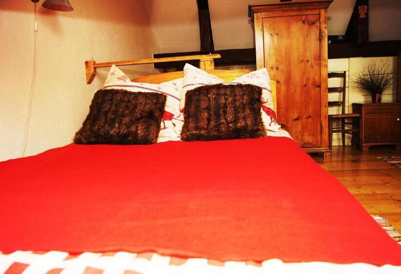 סוויטת דופלקס, Pensjonat Nostalgia