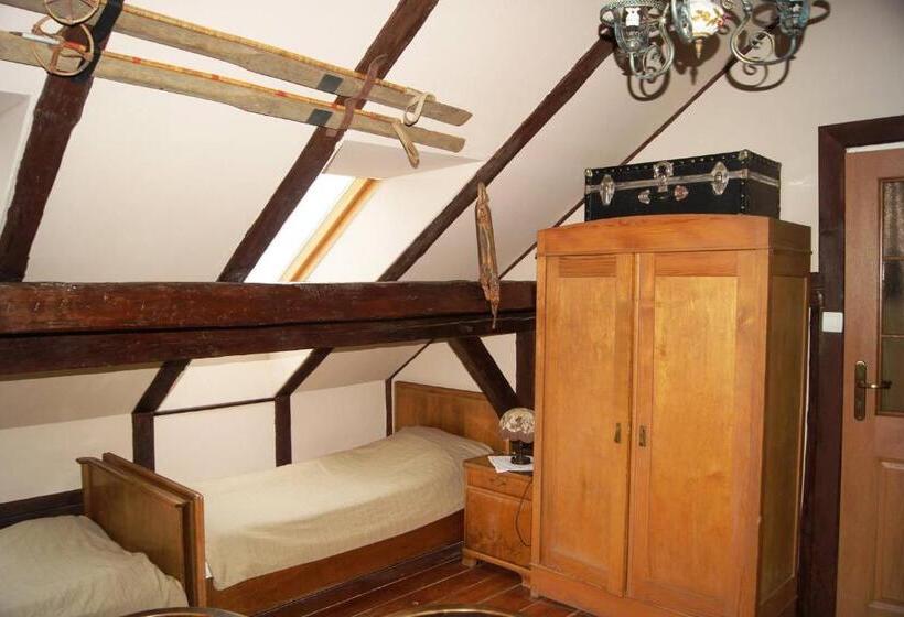 חדר סטנדרט לארבעה, Pensjonat Nostalgia