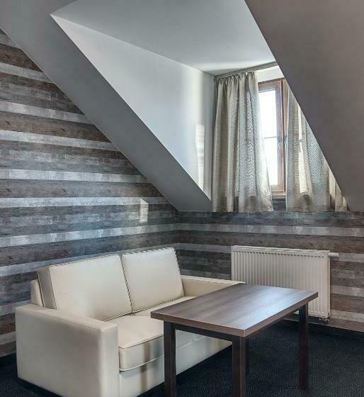 דירת חדר, Pod Szyszkami