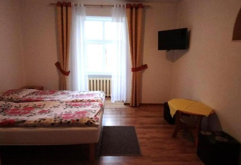 Номер Стандарт, Pokoje Gościnne Strażnica
