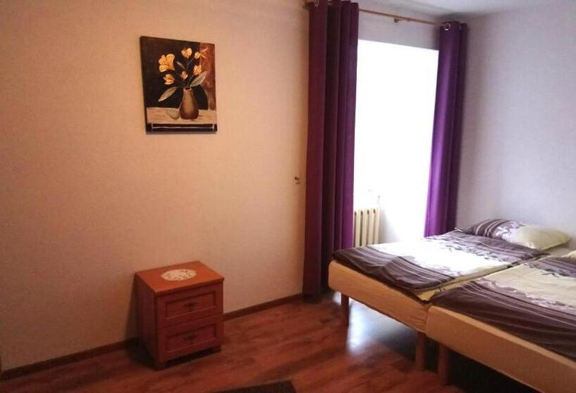 חדר סטנדרט, Pokoje Gościnne Strażnica