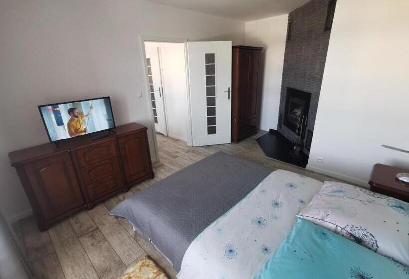 דירת חדר, Pokoje Gościnne Strażnica