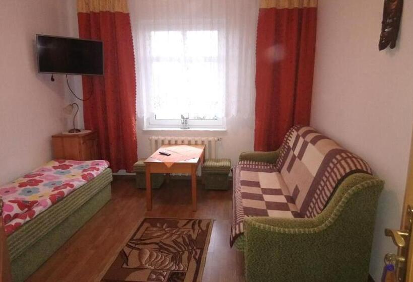 חדר סטנדרט, Pokoje Gościnne Strażnica