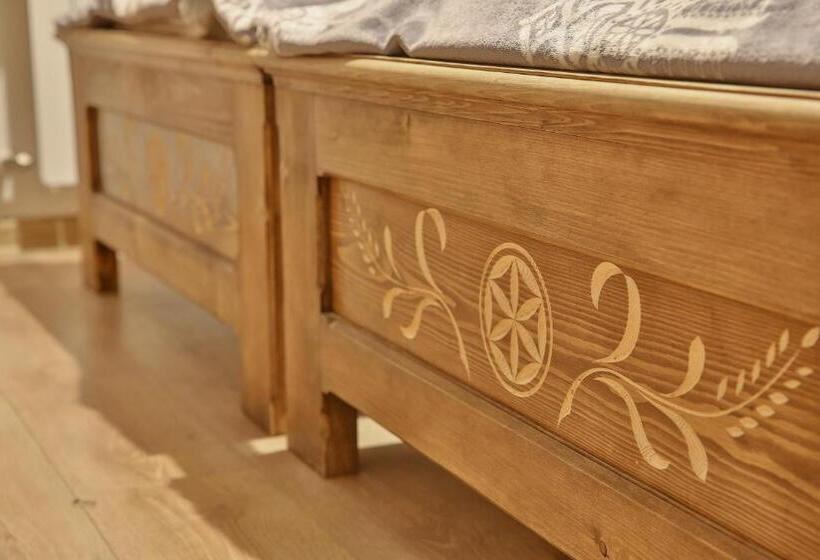 Standardrum, Pokoje Na Zakręcie Blisko Term Bania Oraz Restauracji Rodzinna Atmosfera