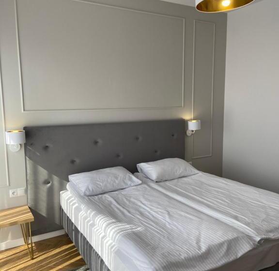 غرفة قياسية, Sebory