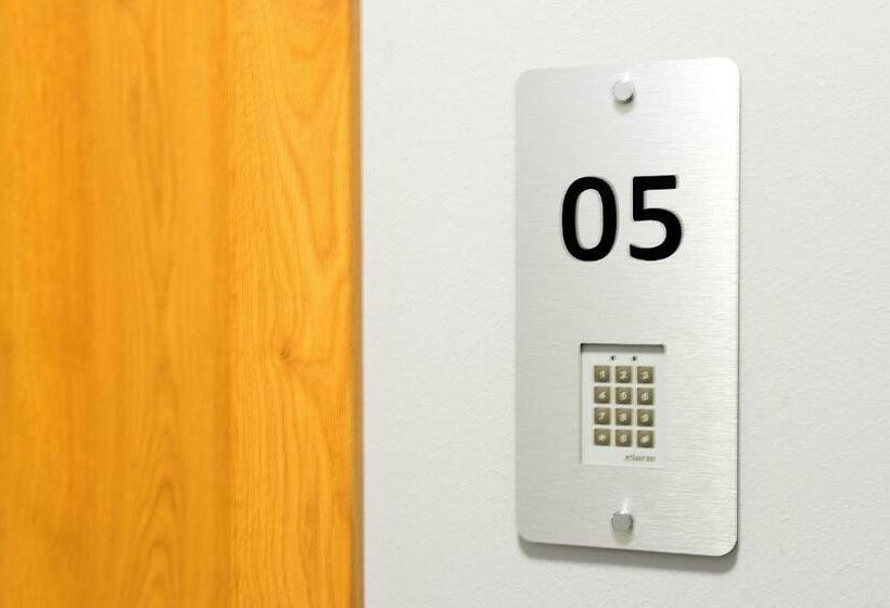 חדר סטנדרט, Nocleg Em