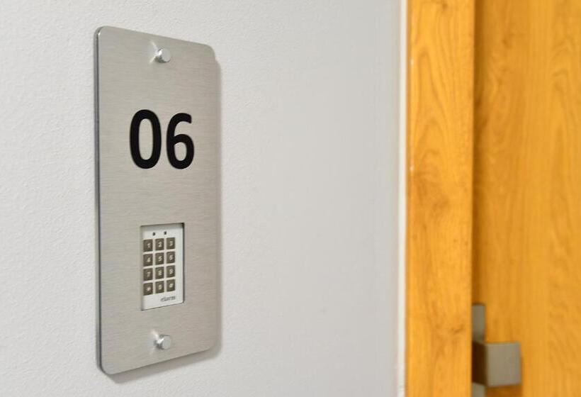 חדר סטנדרט, Nocleg Em