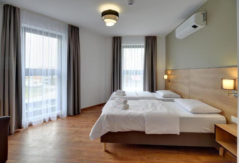 חדר סטנדרט, Nocleg Em