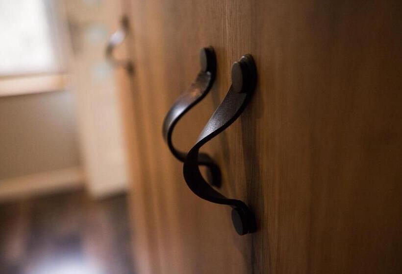 شقة غرفة واحدة, Na Górce