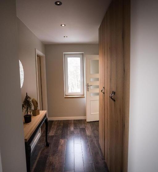 شقة غرفة واحدة, Na Górce