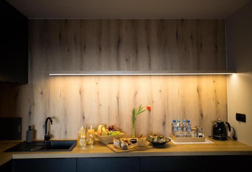 شقة غرفة واحدة, Na Górce