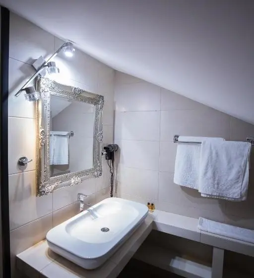 Chambre Deluxe, Na Górce