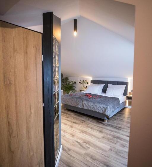 豪华房间, Na Górce