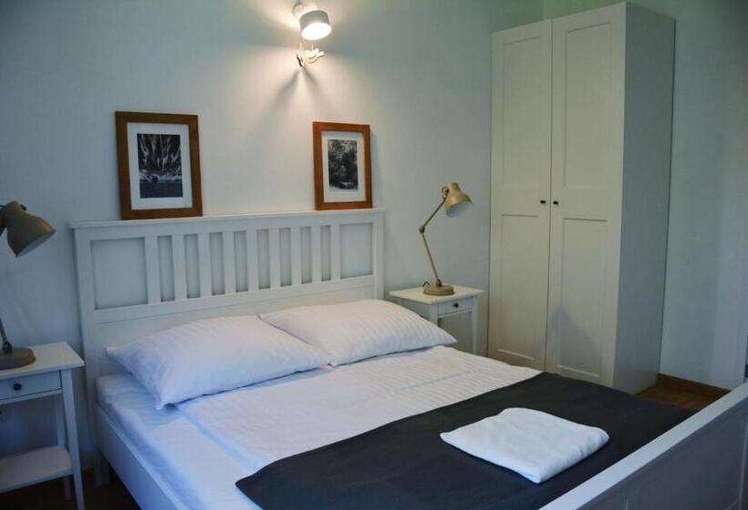 Люкс 2 Спальни, Czarny Dział