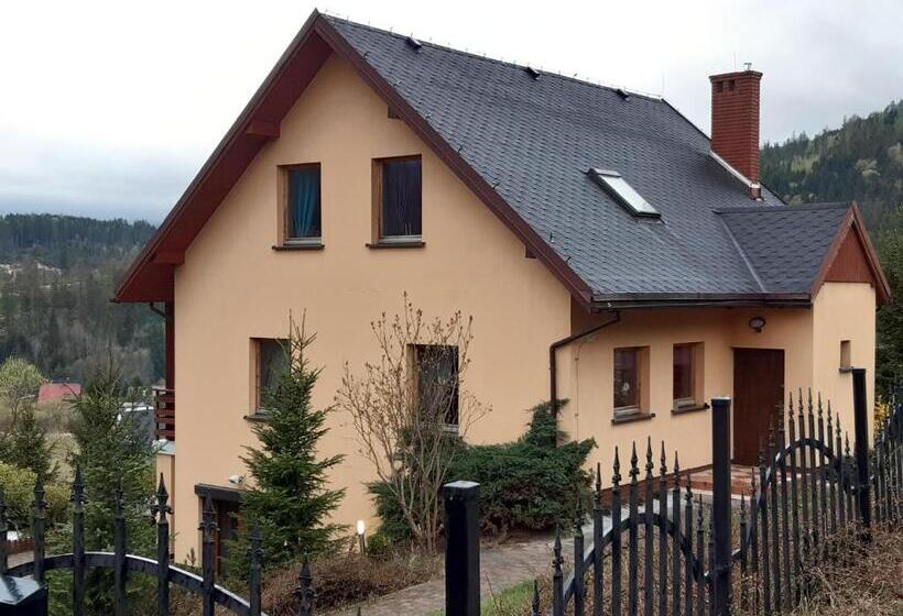 וילה עם 4 חדרי שינה, Villove Domy Spa