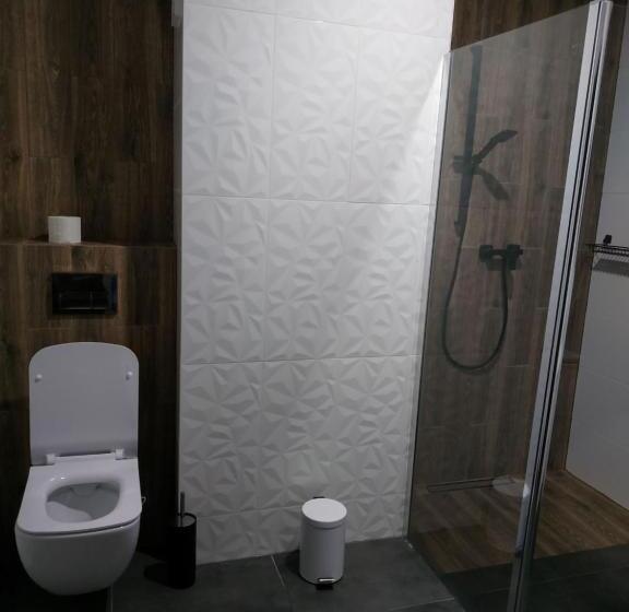 וילה עם 4 חדרי שינה, Villove Domy Spa