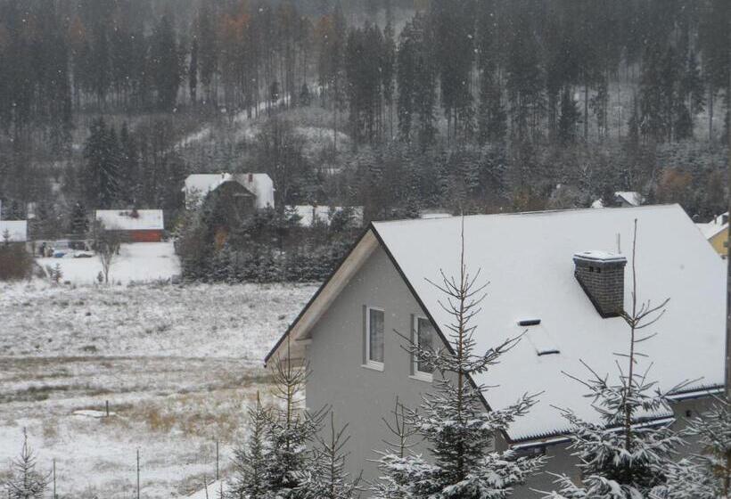 בית, 4 חדרי שינה, Villove Domy Spa