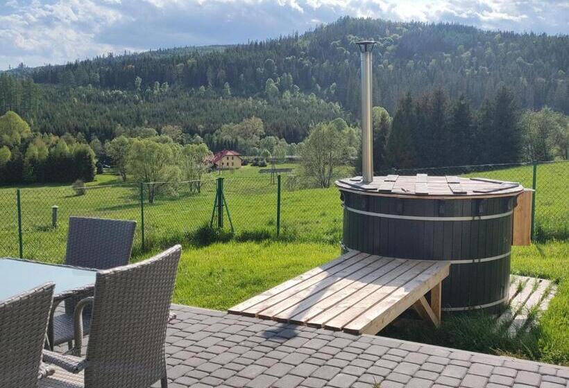 בית, 4 חדרי שינה, Villove Domy Spa