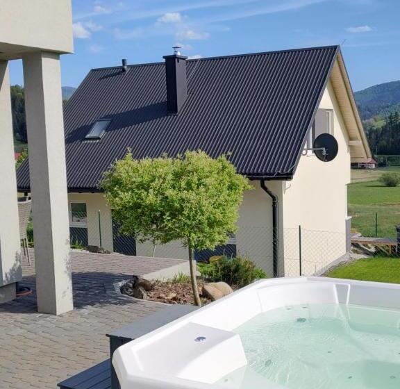 בית, 4 חדרי שינה, Villove Domy Spa