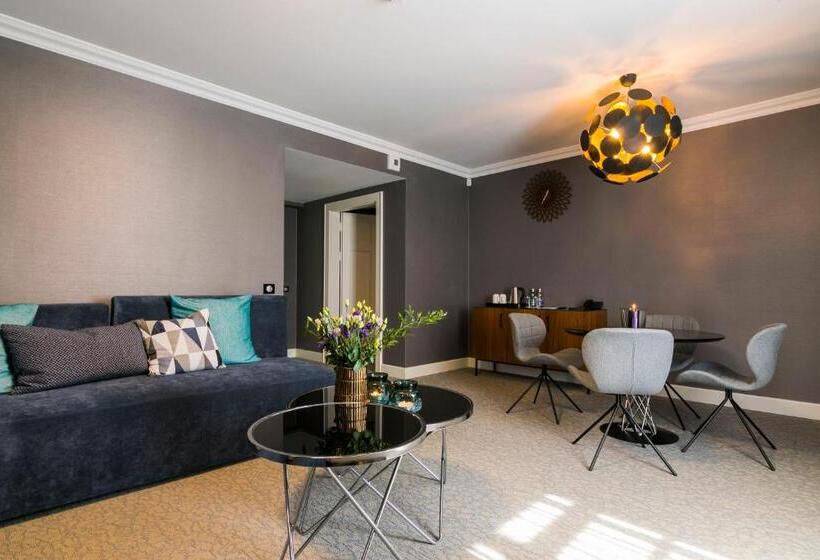 带1个卧室的带阳台的公寓, Pałac łebunia