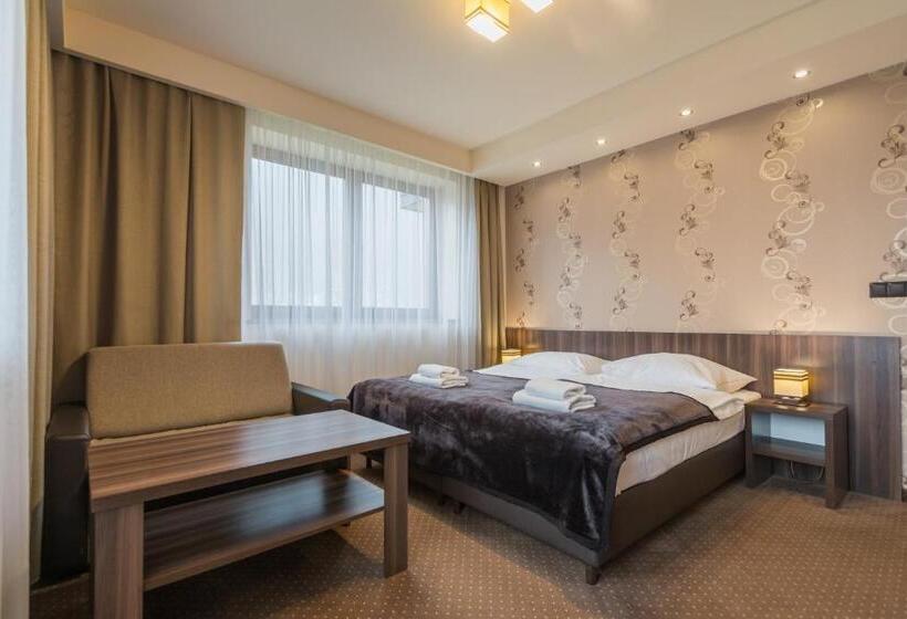 آپارتمان 1 خوابه با بالکن, Poduszka Goprówka