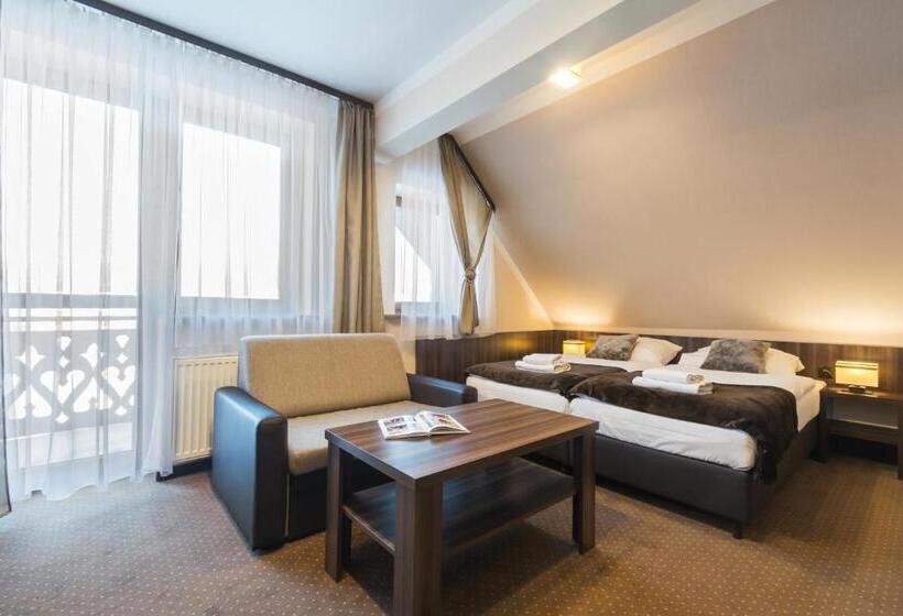 اتاق استاندارد با بالکن, Poduszka Goprówka