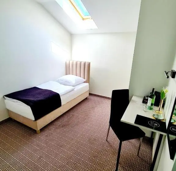 スタンダードシングルルーム, Via Hotel Polkowice
