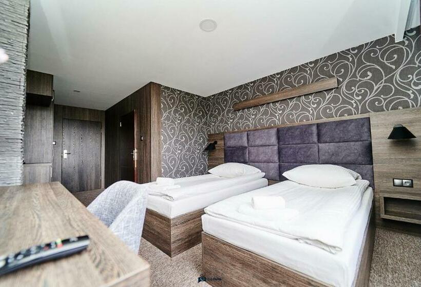 スタンダードルーム, Gościniec Pod Strzechą