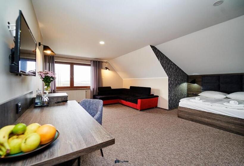 スタンダードトリプルルーム, Gościniec Pod Strzechą