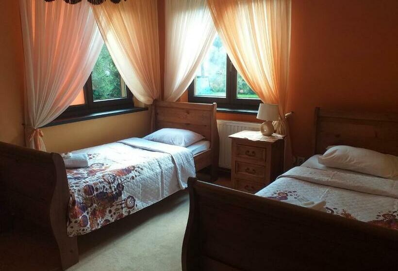 חדר סטנדרט, Zajazd Pod Chmurką