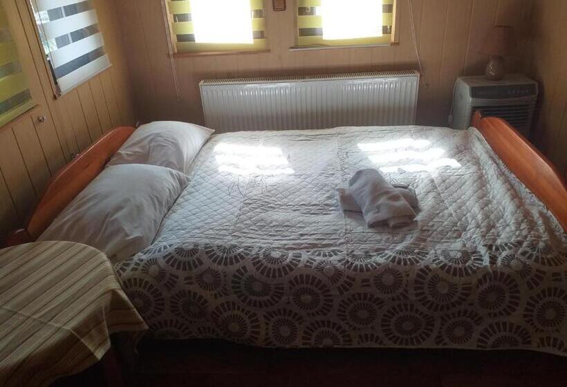 חדר אקונומי, Zajazd Pod Chmurką