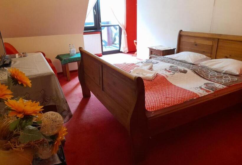 חדר דלוקס עם מרפסת, Zajazd Pod Chmurką