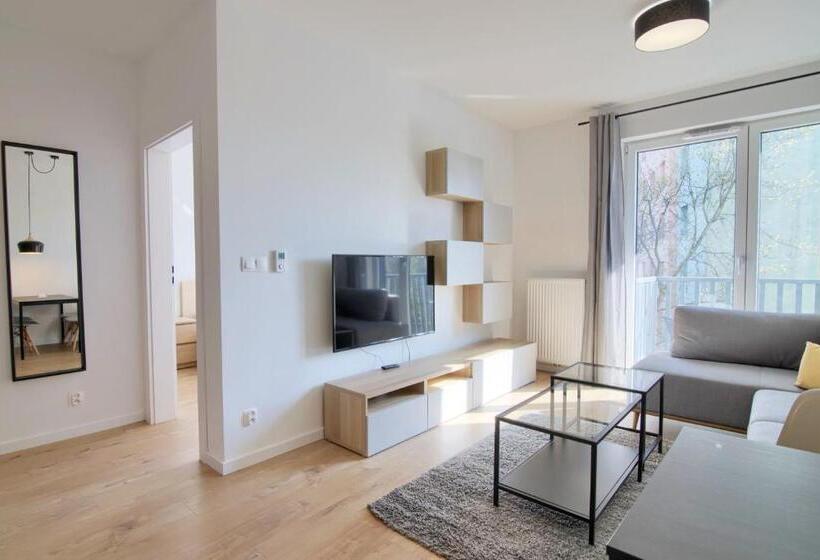 דירה בת חדר שינה 1 עם מרפסת, Apartments In   Podgórna