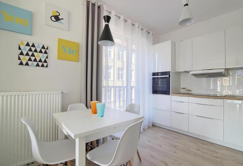 דירה בת חדר שינה 1 עם מרפסת, Apartments In   Podgórna