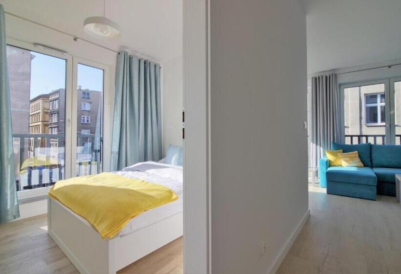 דירה בת חדר שינה 1 עם מרפסת, Apartments In   Podgórna