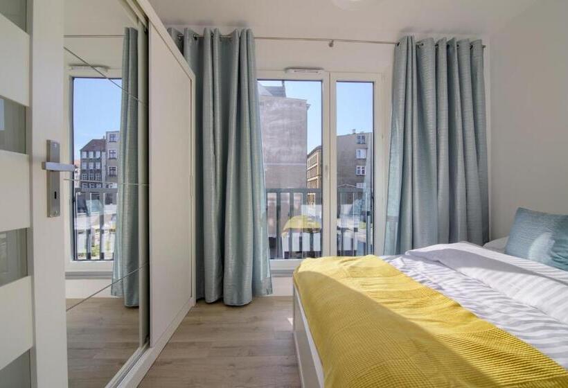 דירה בת חדר שינה 1 עם מרפסת, Apartments In   Podgórna