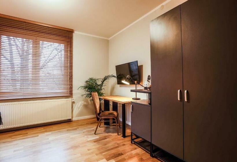 اتاق استاندارد, B&b Kraszewskiego3a