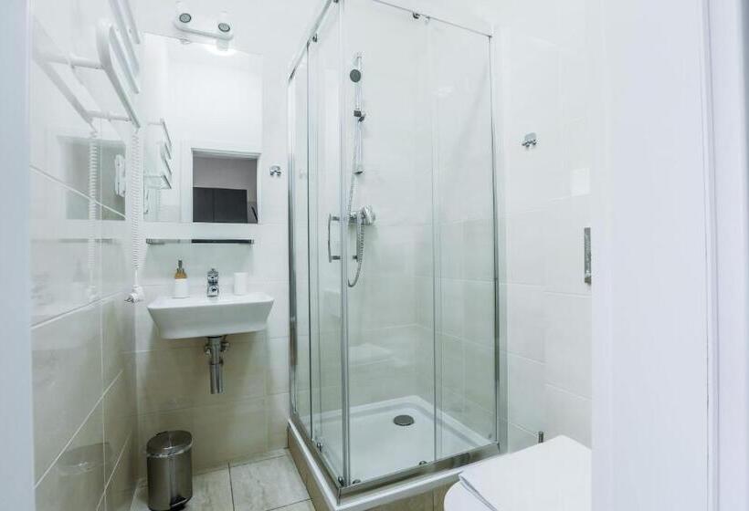 اتاق استاندارد, B&b Kraszewskiego3a